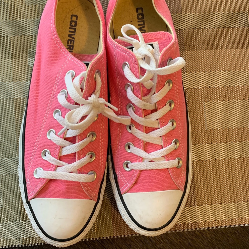 Converse Pink gym shoes